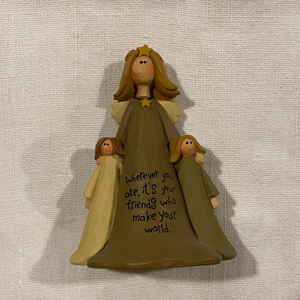 Vintage figurine - Blossom Bucket -B. Lloyd -mother & children - 2010- Friends
